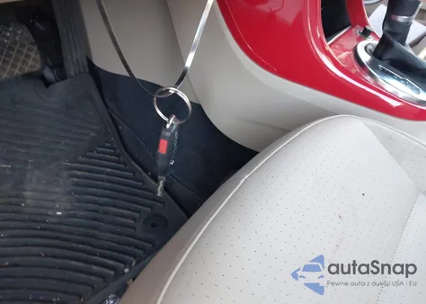 2019 Volkswagen Beetle 2.0T Final Edition Se/2.0T Final Edition Sel/2.0T S/2.0T Se z USA, uszkodzony, nr VIN 3VW5DAATXKM501306